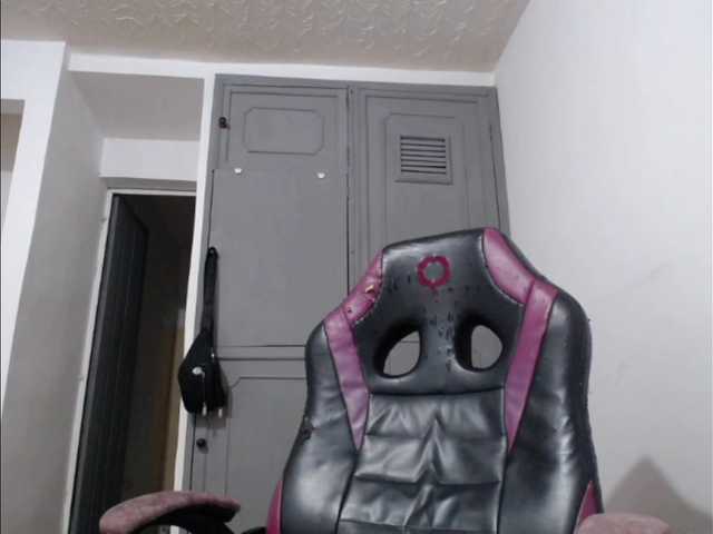 ladynemesis00 live cam on BongaCams