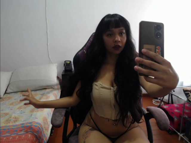 ladynemesis00 live cam on BongaCams