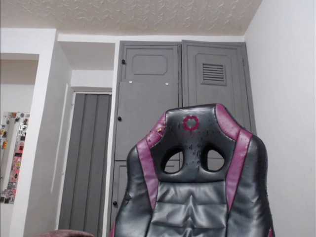 ladynemesis00 live cam on BongaCams