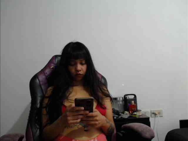 ladynemesis00 webcam