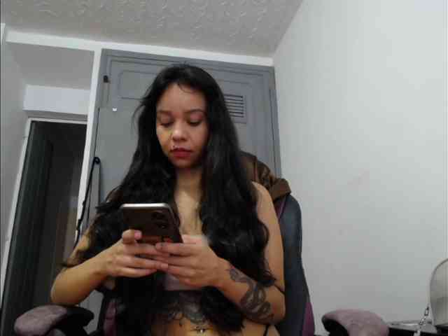 ladynemesis00 webcam
