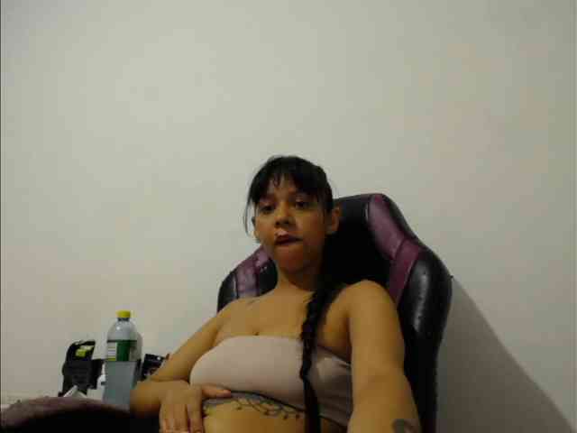 ladynemesis00 Live Webcam on BongaCams