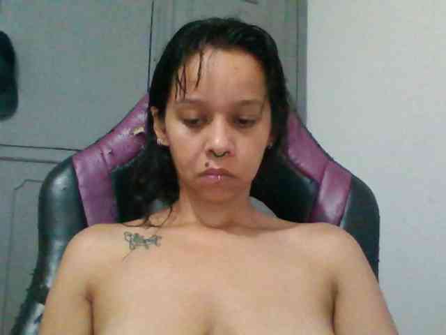 ladynemesis00 webcam