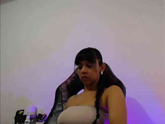 ladynemesis00 webcam