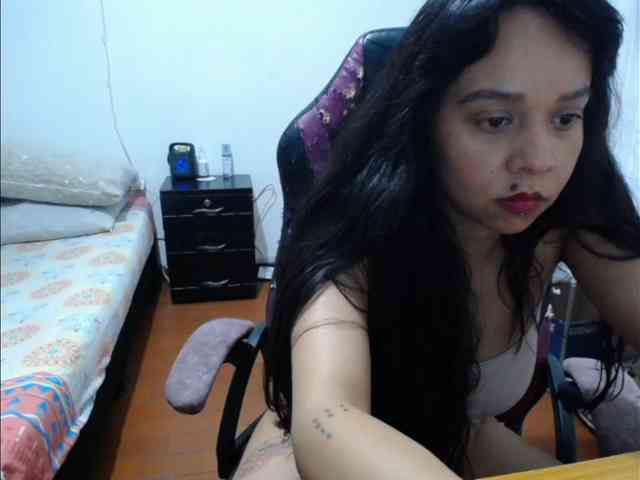 ladynemesis00 webcam