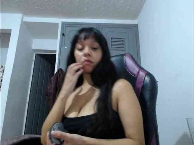 ladynemesis00 webcam