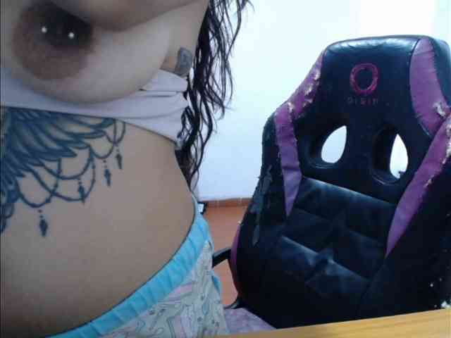 ladynemesis00 webcam