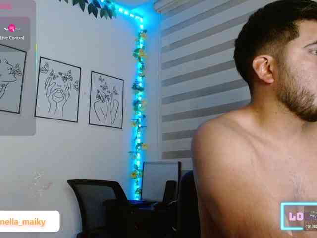 Antonella-Maiky webcam