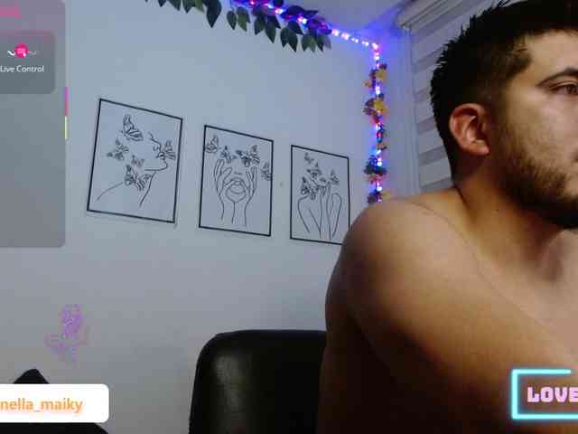 Antonella-Maiky webcam