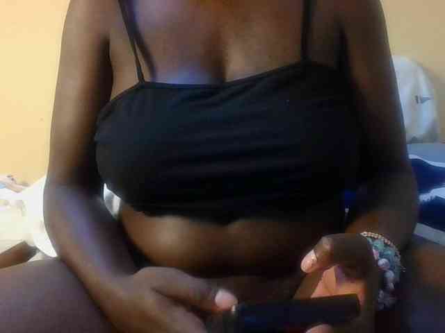 Sexxyboobs2 webcam