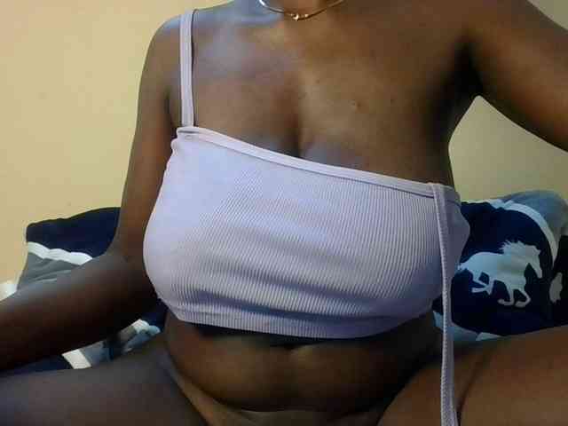 Sexxyboobs2 webcam
