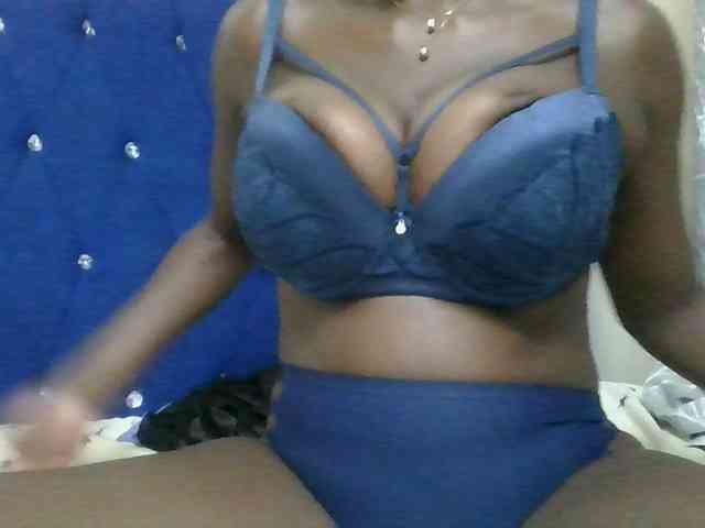 Sexxyboobs2
