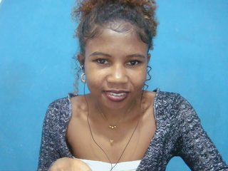 Sylvia6's Live Webcam