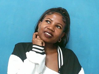 Sylvia6's Live Webcam