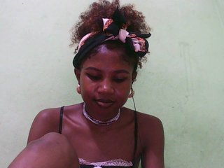 Sylvia6's Live Webcam