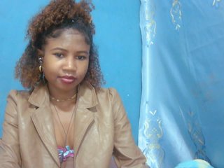 Sylvia6's Live Webcam