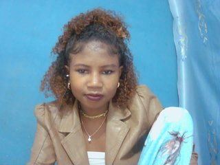 Sylvia6's Live Webcam