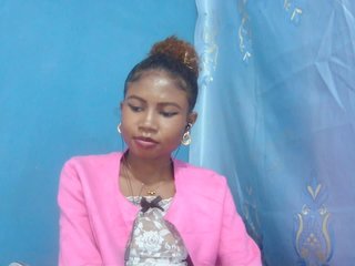 Sylvia6's Live Webcam