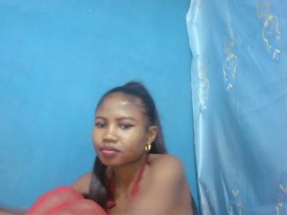 Sylvia6's Live Webcam