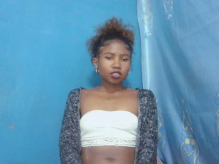 Sylvia6's Live Webcam