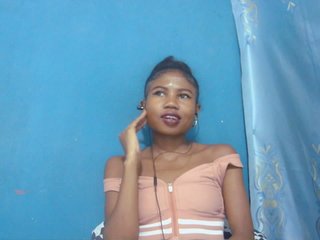 Sylvia6's Live Webcam