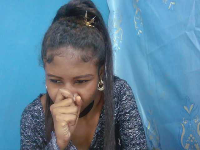 Sylvia6 live cam on BongaCams