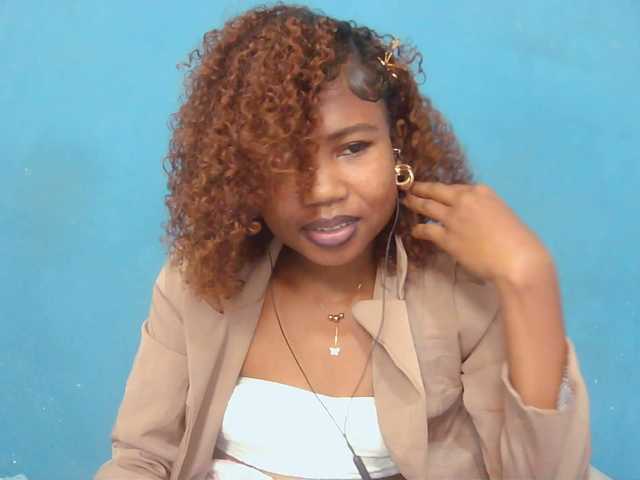 Sylvia6 live cam on BongaCams