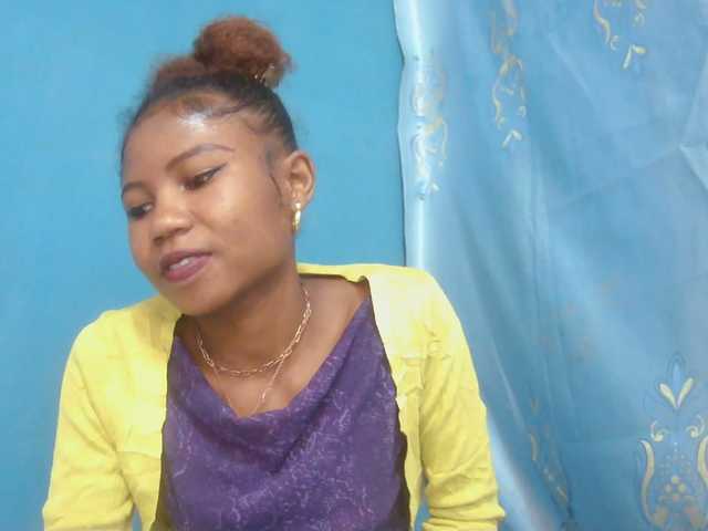 Sylvia6 live cam on BongaCams
