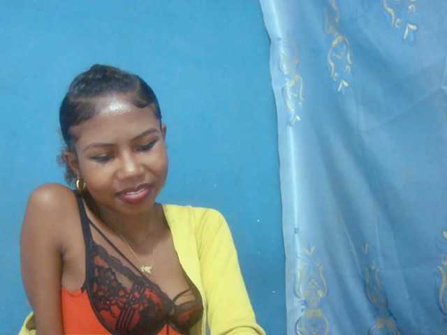 Sylvia6 live cam on BongaCams