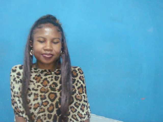 Sylvia6 live cam on BongaCams