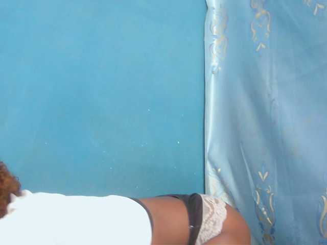 Sylvia6 live webcam show
