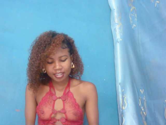 Sylvia6 live cam on BongaCams