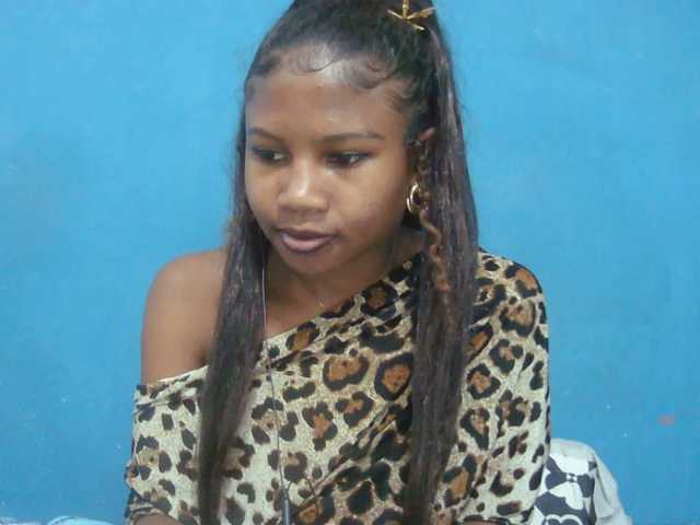 Sylvia6 live cam on BongaCams