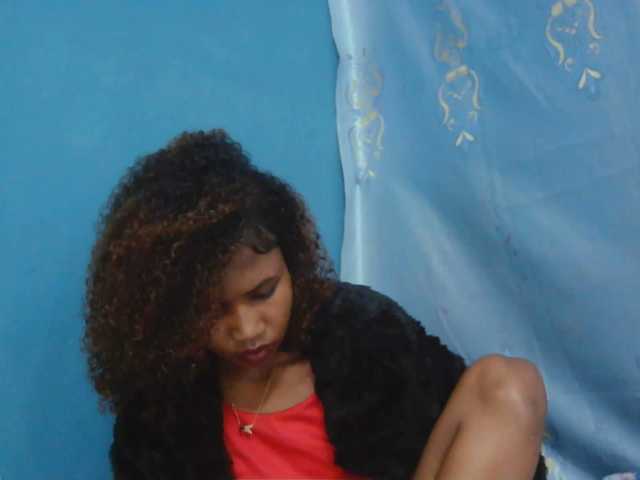 Sylvia6 live cam on BongaCams