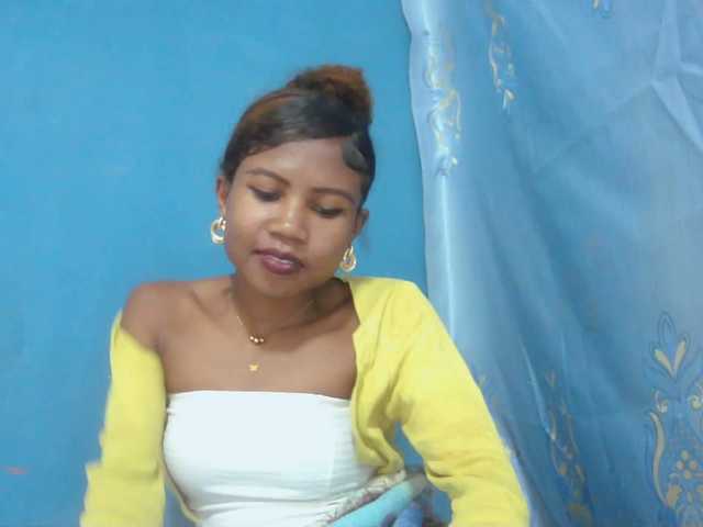 Sylvia6 live cam on BongaCams