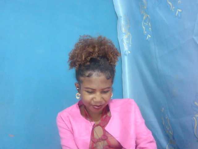 Sylvia6 live cam on BongaCams