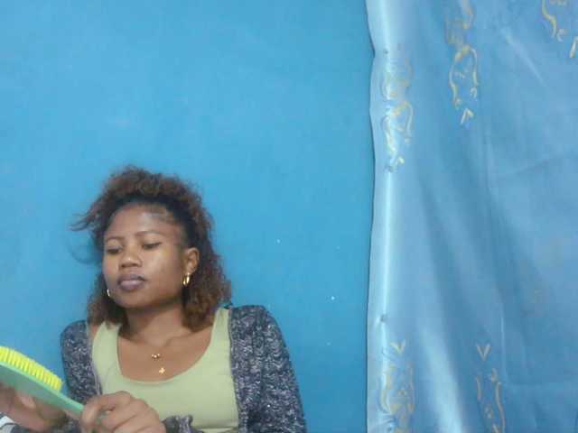 Sylvia6 live cam on BongaCams
