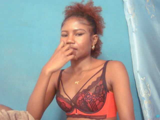 Sylvia6 live cam on BongaCams