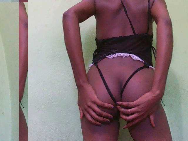 Sylvia6's BongaCams show and profile