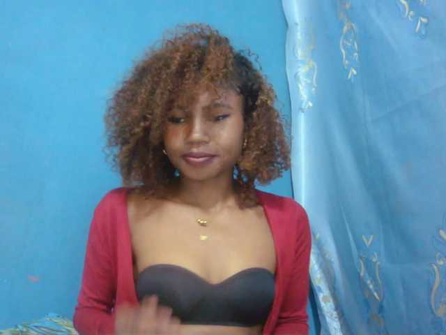 Sylvia6 live cam on BongaCams
