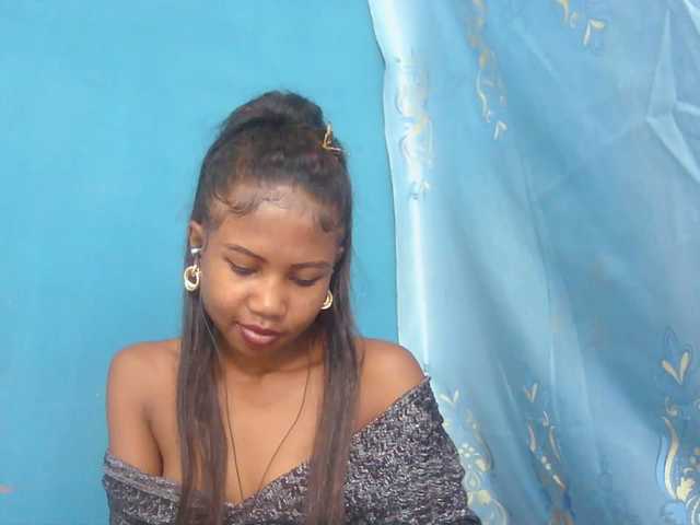 Sylvia6 live cam on BongaCams