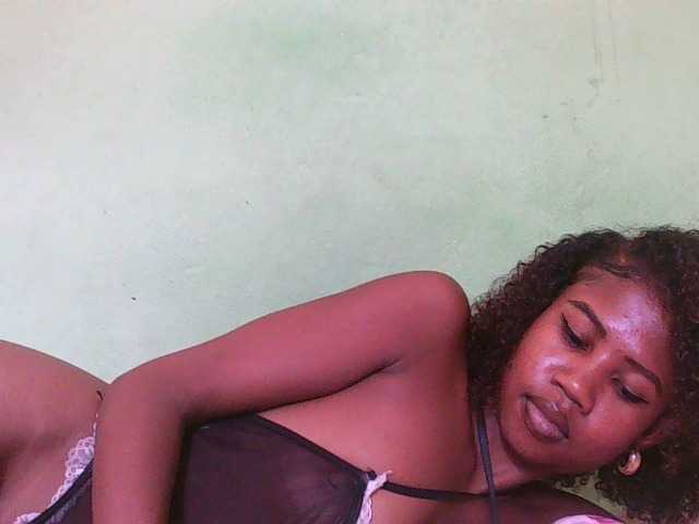 Sylvia6's BongaCams show and profile