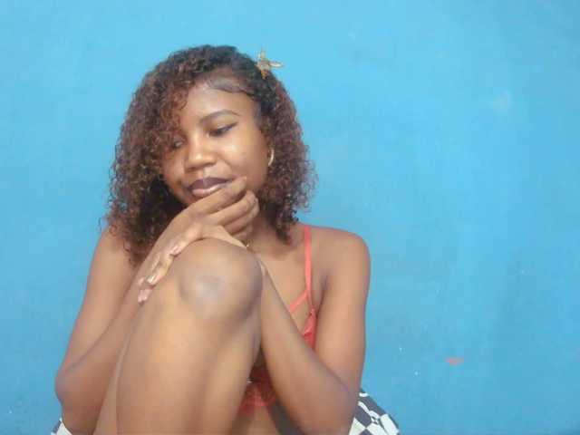 Sylvia6 live cam on BongaCams
