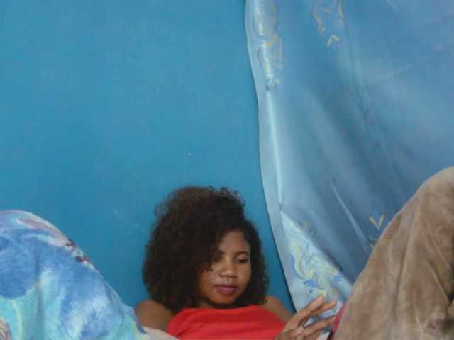 Sylvia6 live cam on BongaCams