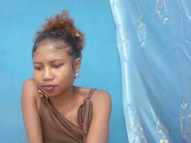 Sylvia6 live cam on BongaCams