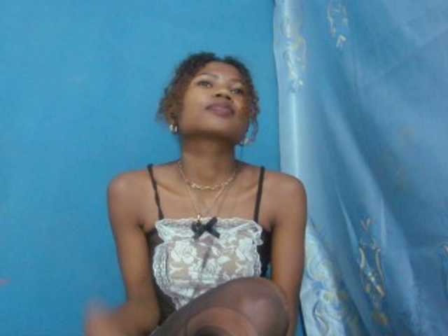 Sylvia6 live cam on BongaCams