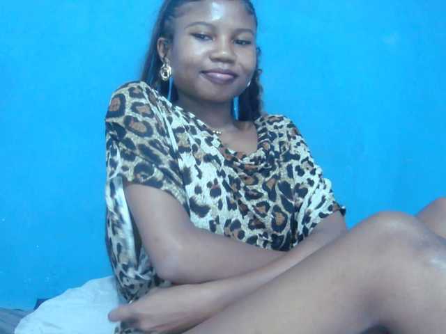 Sylvia6 live cam on BongaCams