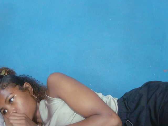 Sylvia6 live cam on BongaCams