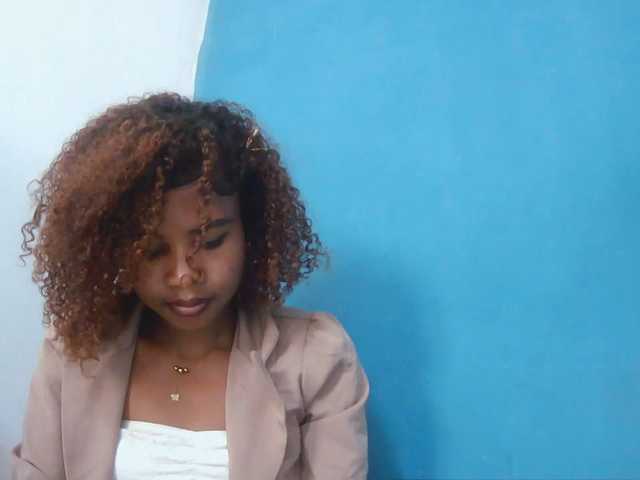 Sylvia6 live cam on BongaCams
