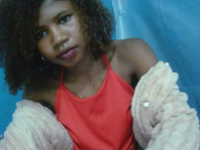 Sylvia6 live cam on BongaCams